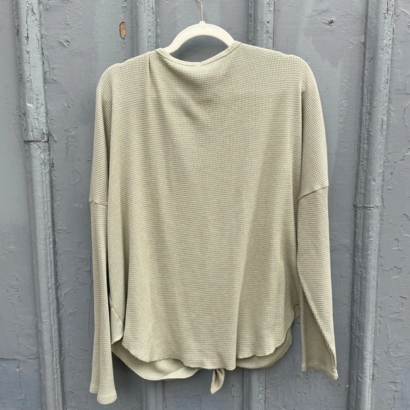 The Group by Babton  tie-front thermal Sage Green, size 1X - Picture 5 of 11